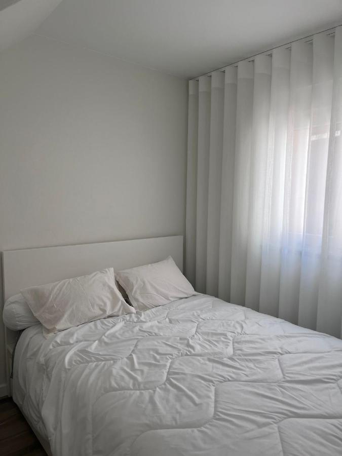 Casas Dona Emilia Vieira de Leiria Exterior foto