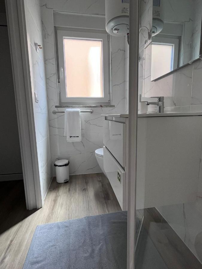 Casas Dona Emilia Vieira de Leiria Exterior foto