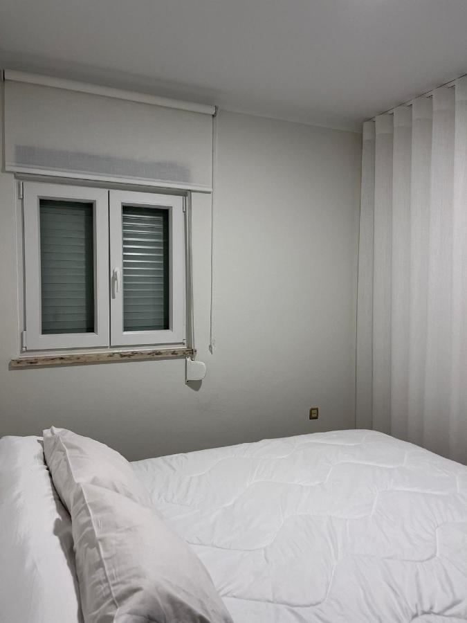 Casas Dona Emilia Vieira de Leiria Exterior foto